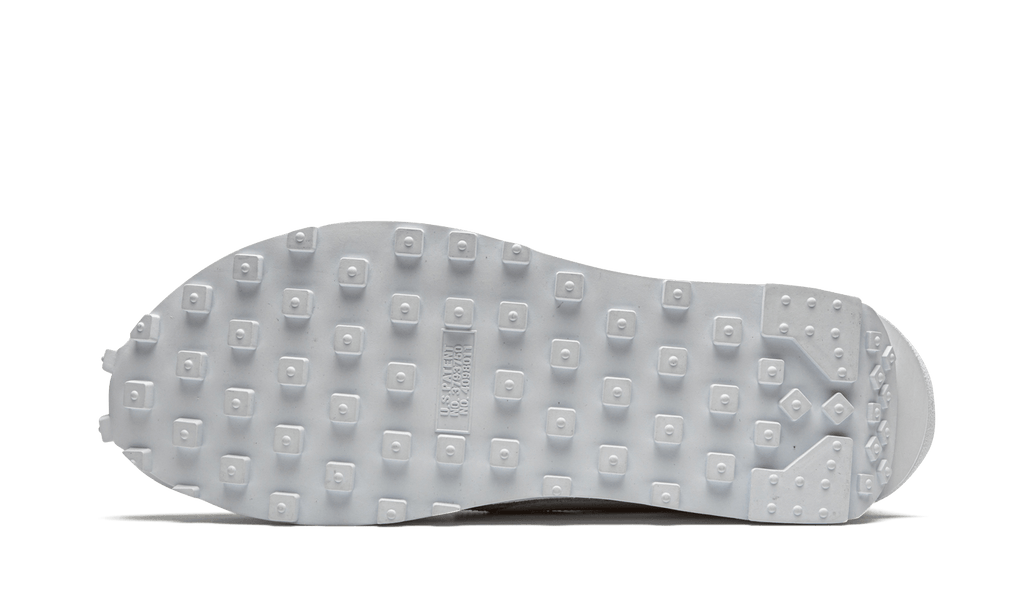NIKE LDWAFFLE "SACAI-WHITE NYLON"