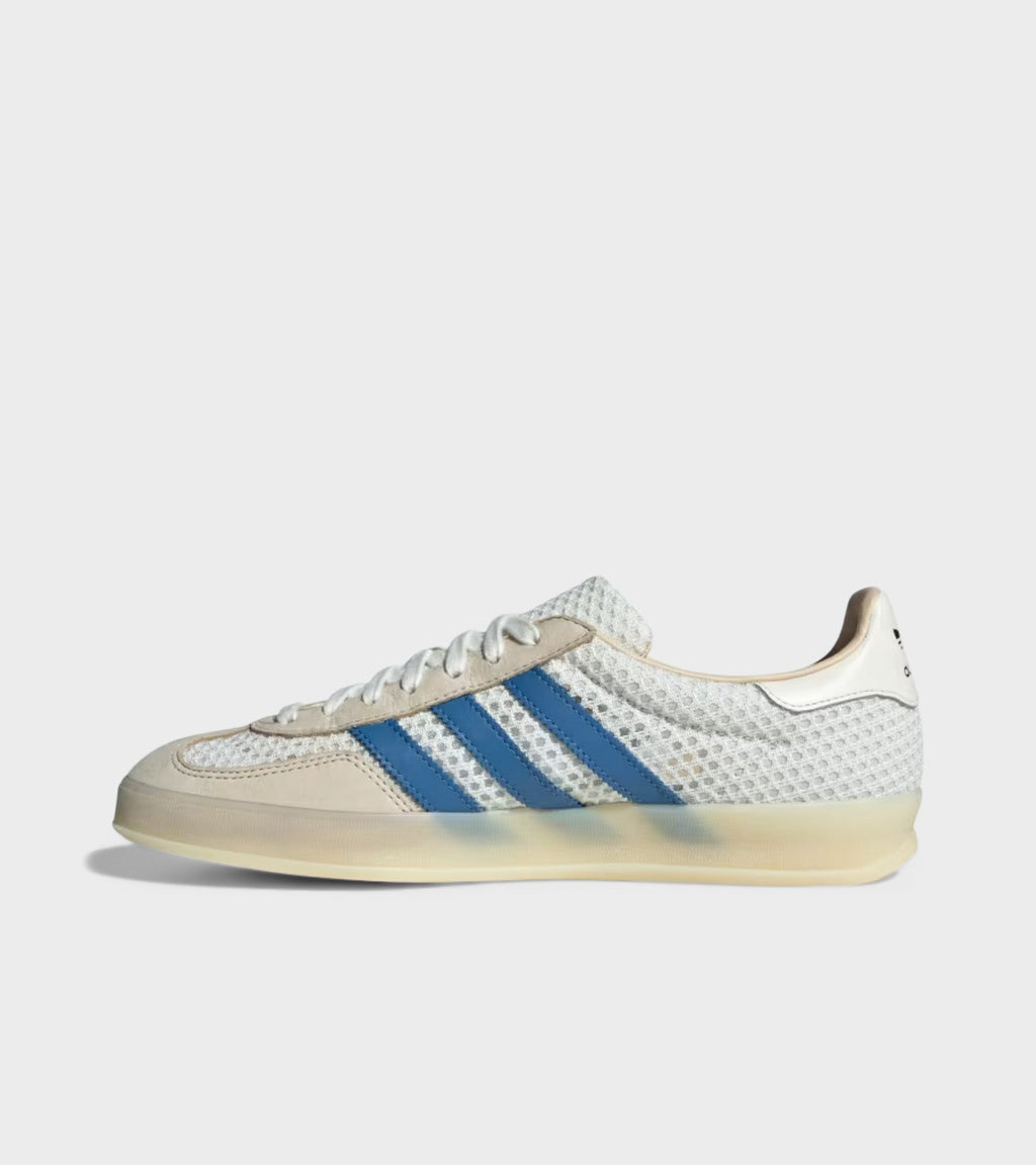 Gazelle Indoor Off-white/Focus Blue/Warm Vanilla