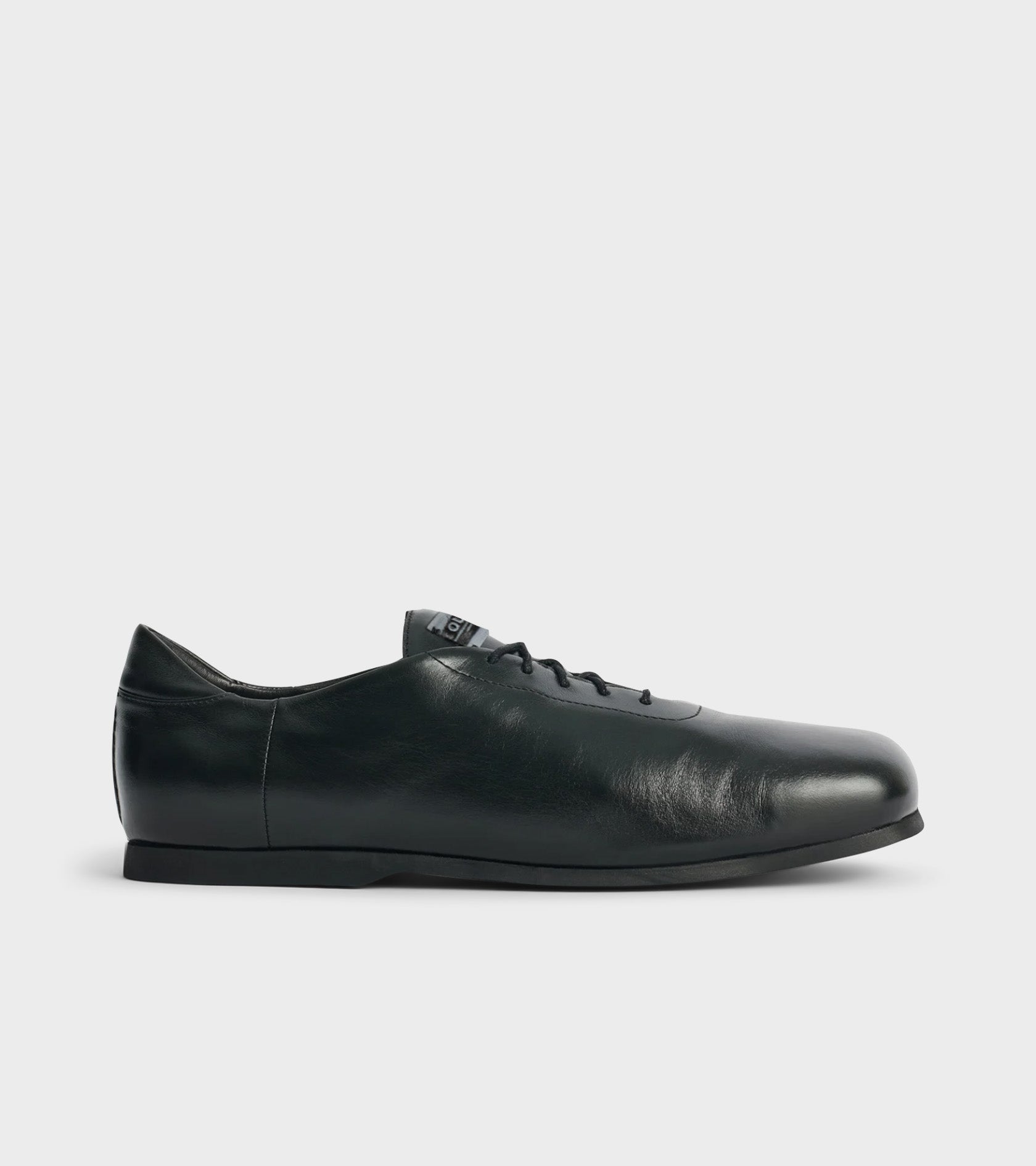 Sneak In Sombre Satin Bovine