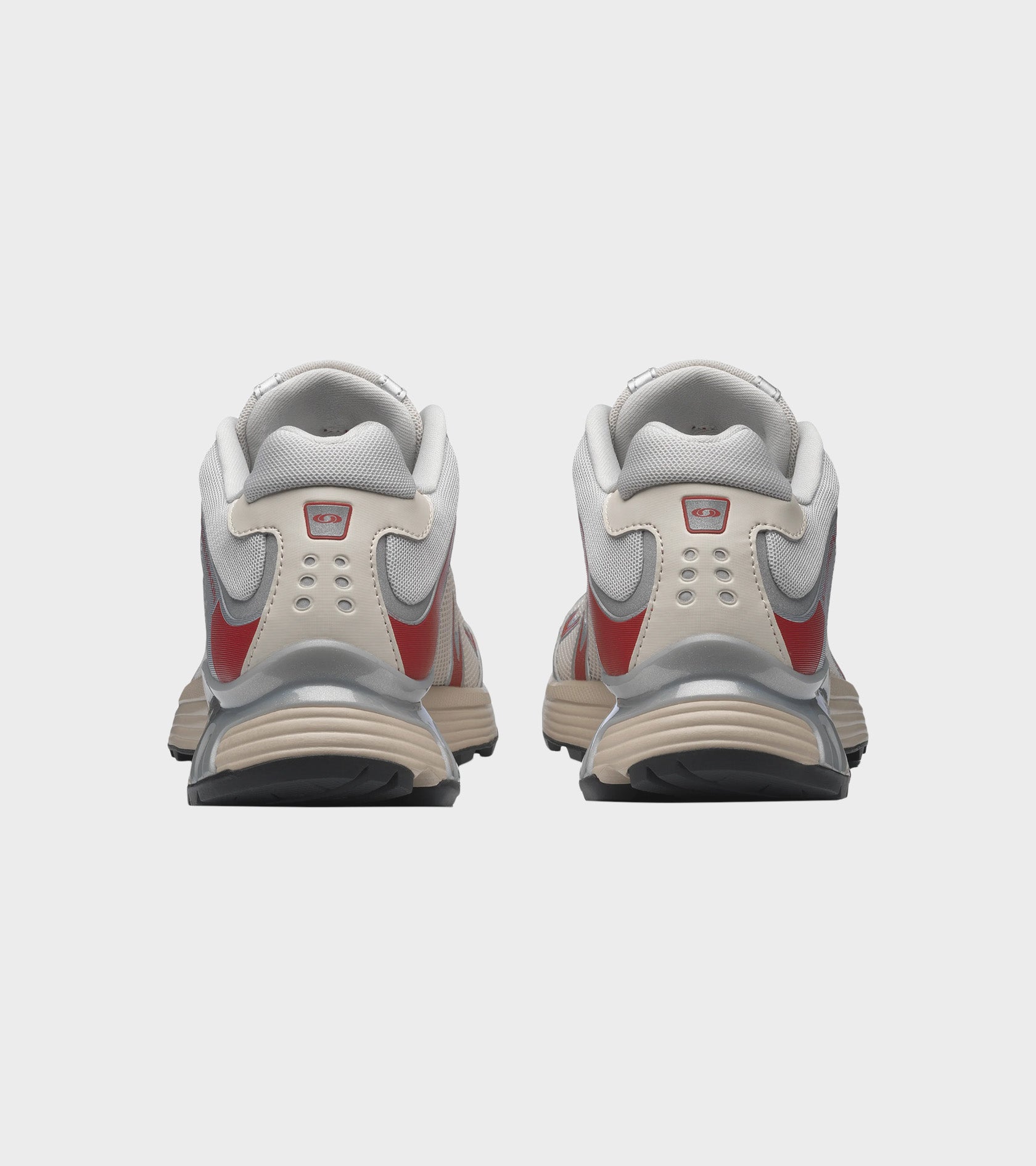 XT-Whisper Almond Milk/Ftw Silver/Lava Falls
