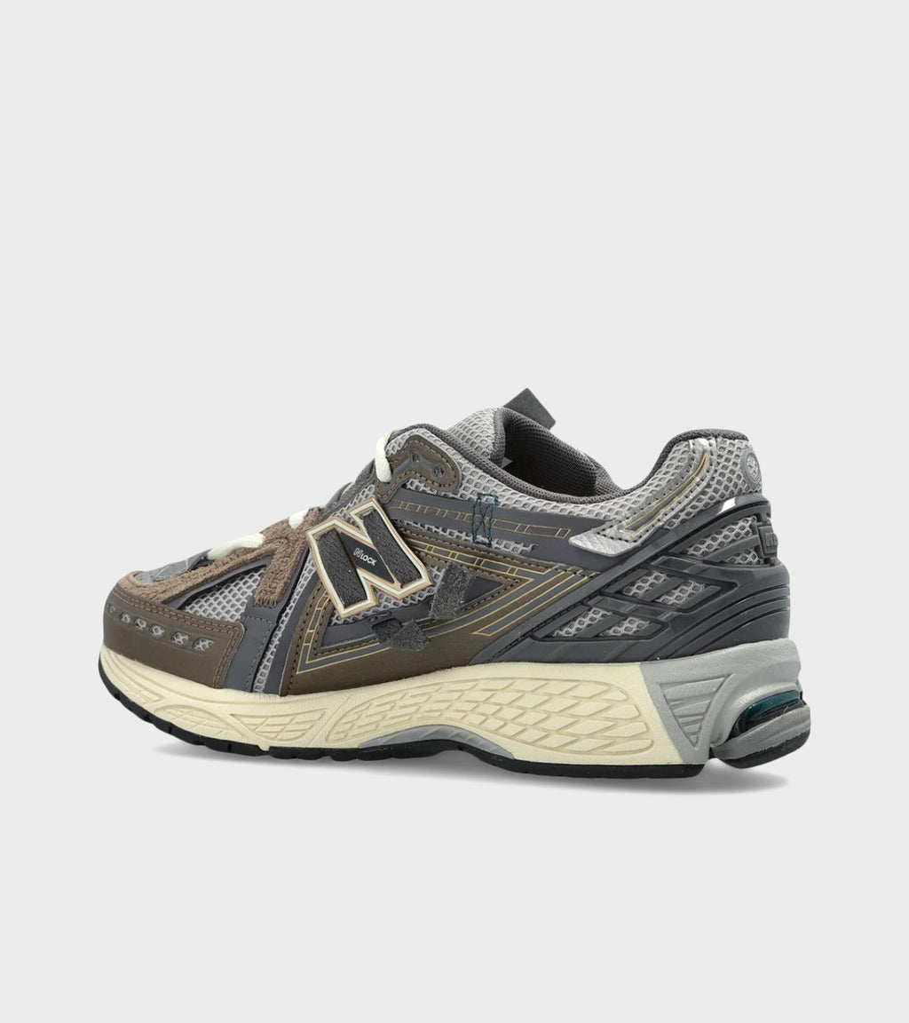 U19066U8 Thunder Brown/Slate Grey