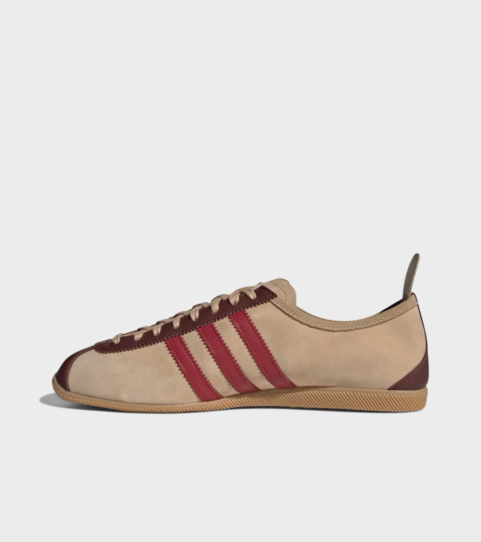 Japan Magic Beige/Team Victory Red/Gold Metallic