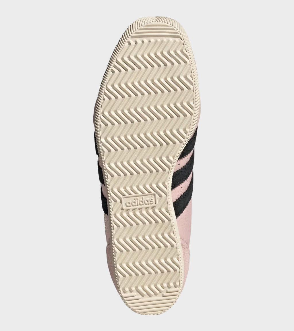 Japan W Sandy Pink/Core Black/Gold Metallic