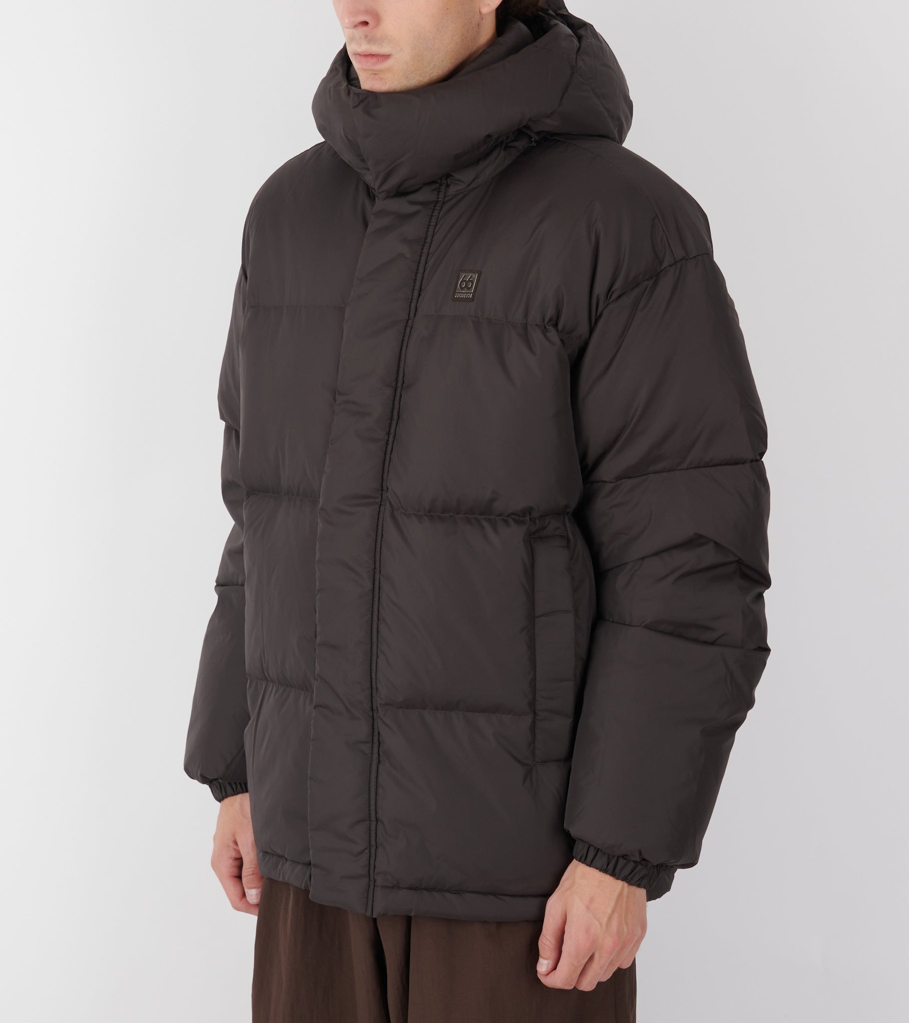 Dyngja Down Jacket Licorice