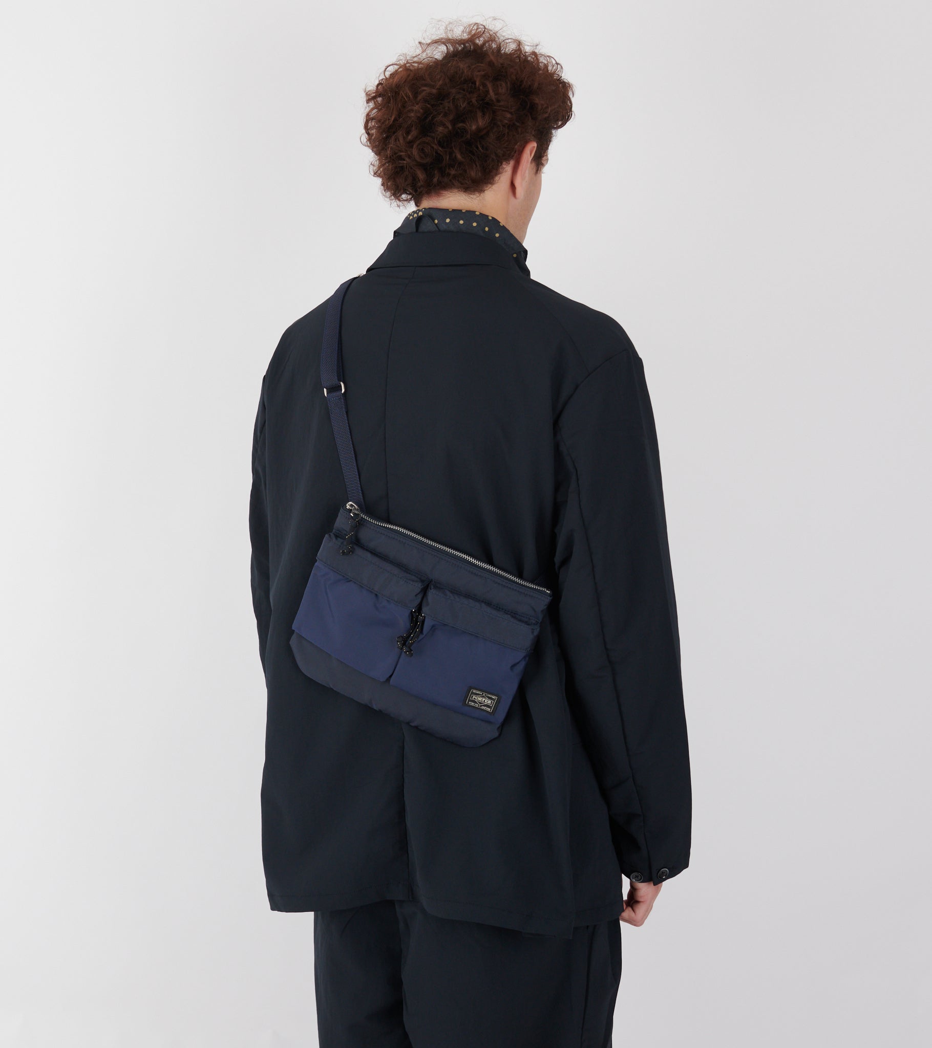 Force Shoulder Bag Navy