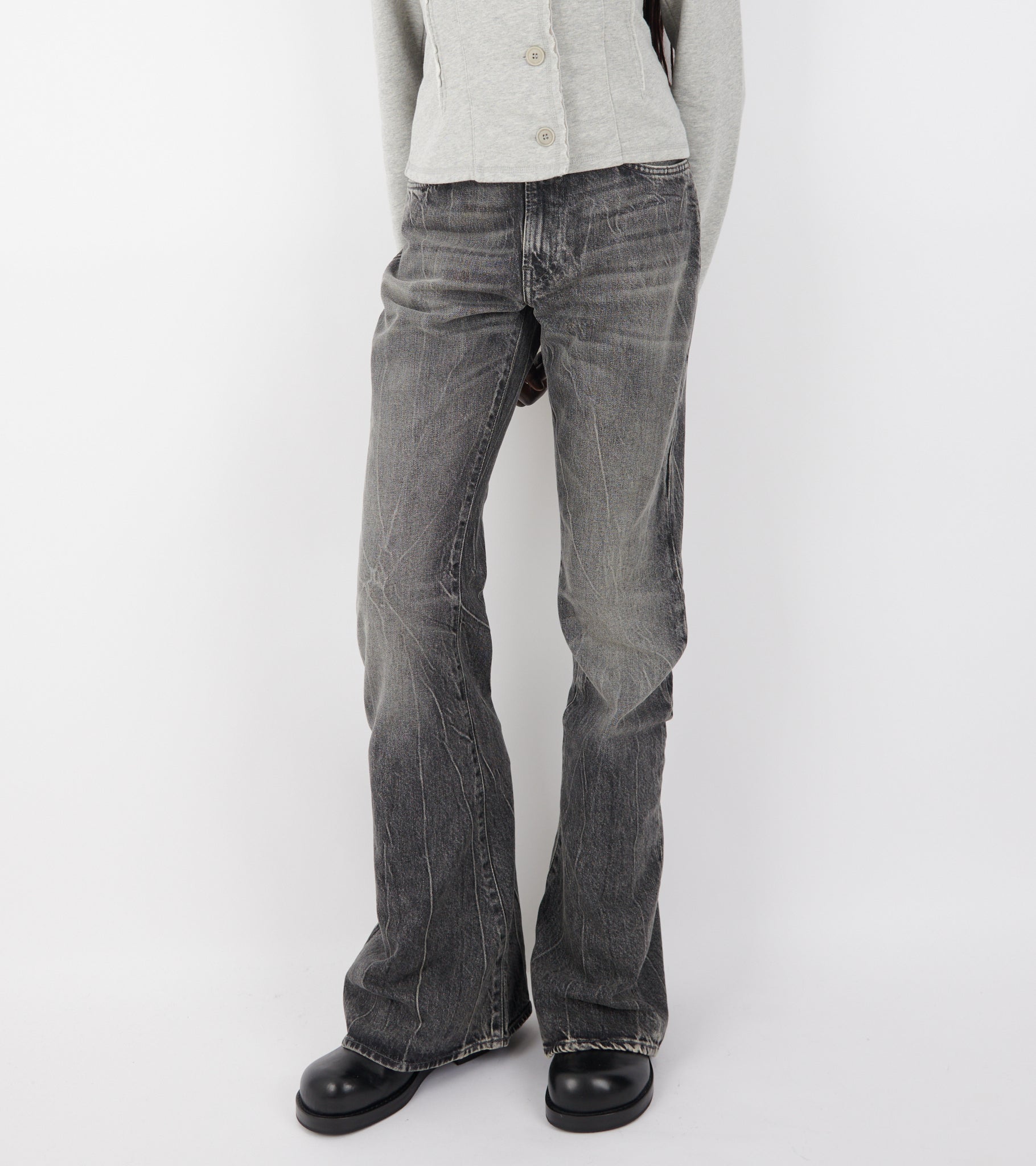 2025F Gothik Fitted Jeans Washed Black