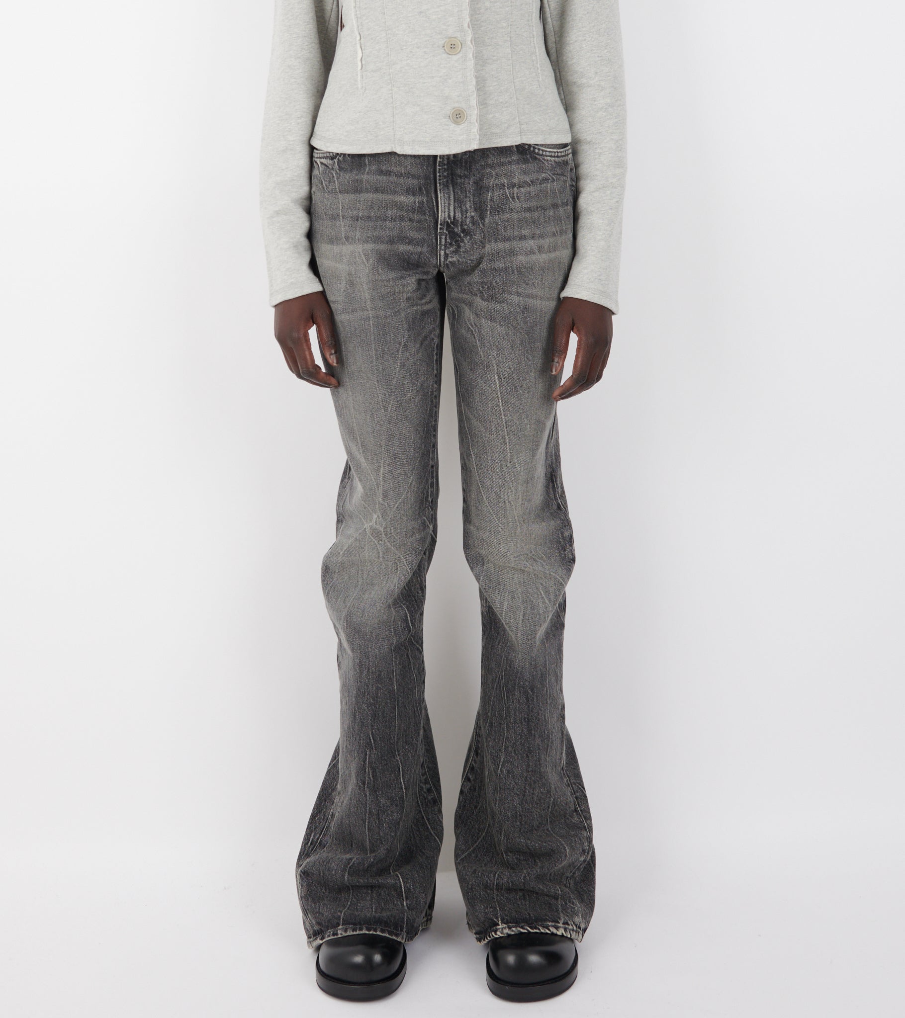 2025F Gothik Fitted Jeans Washed Black