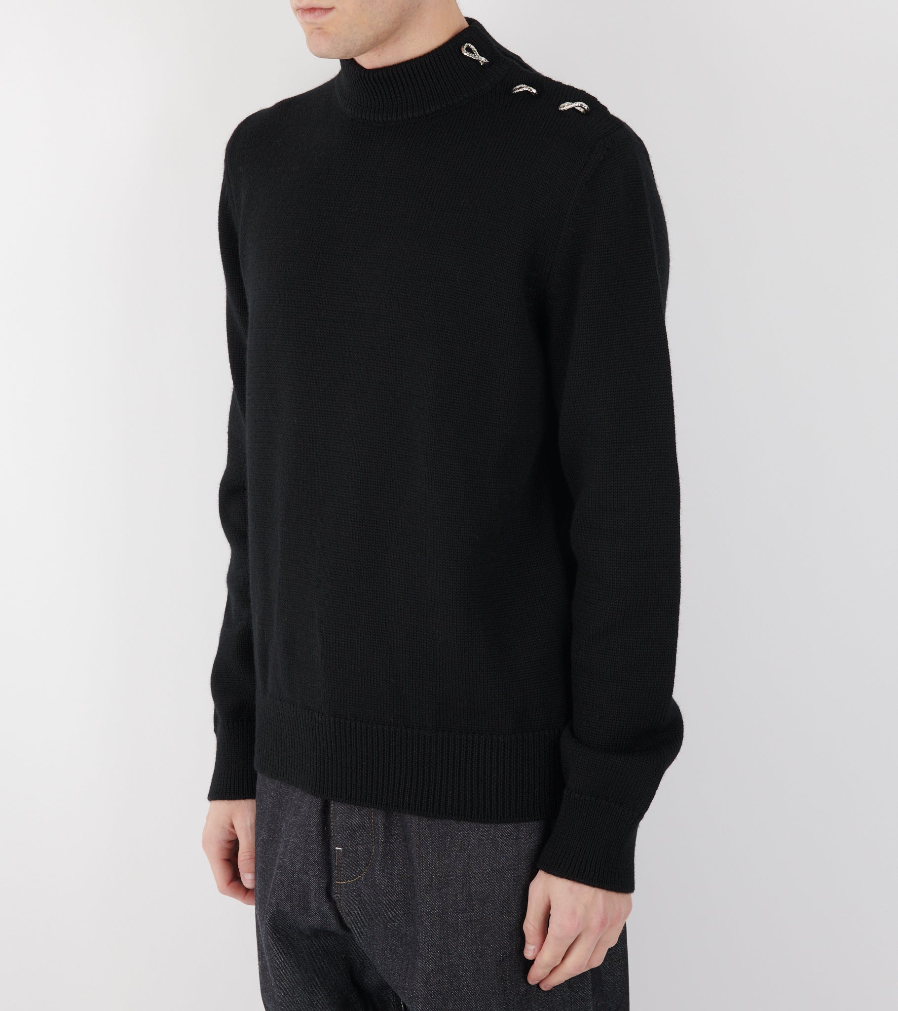 Heavy Wool Silver Rings Knit Black