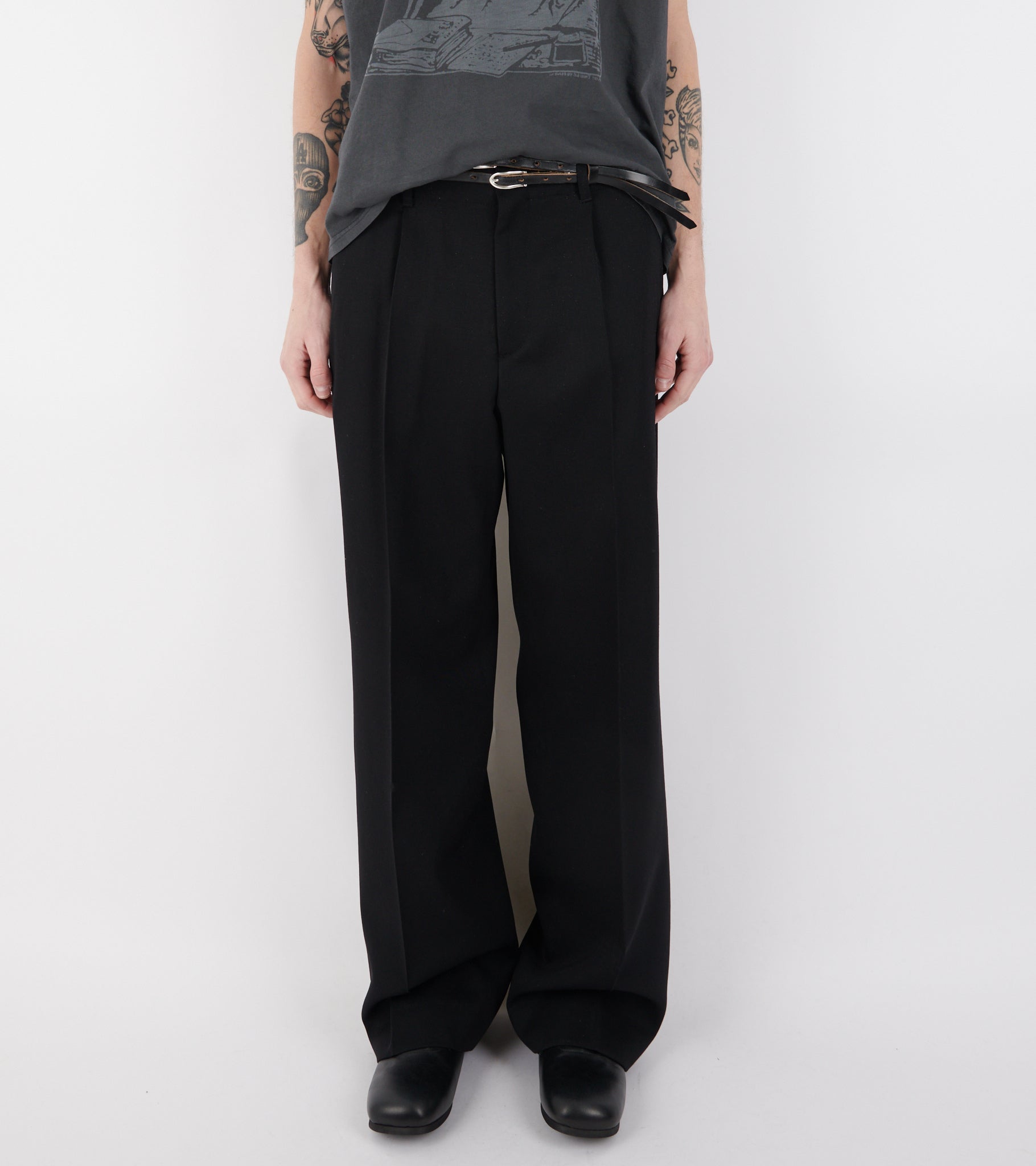 Borrowed Chino Coarse Black Gabardine
