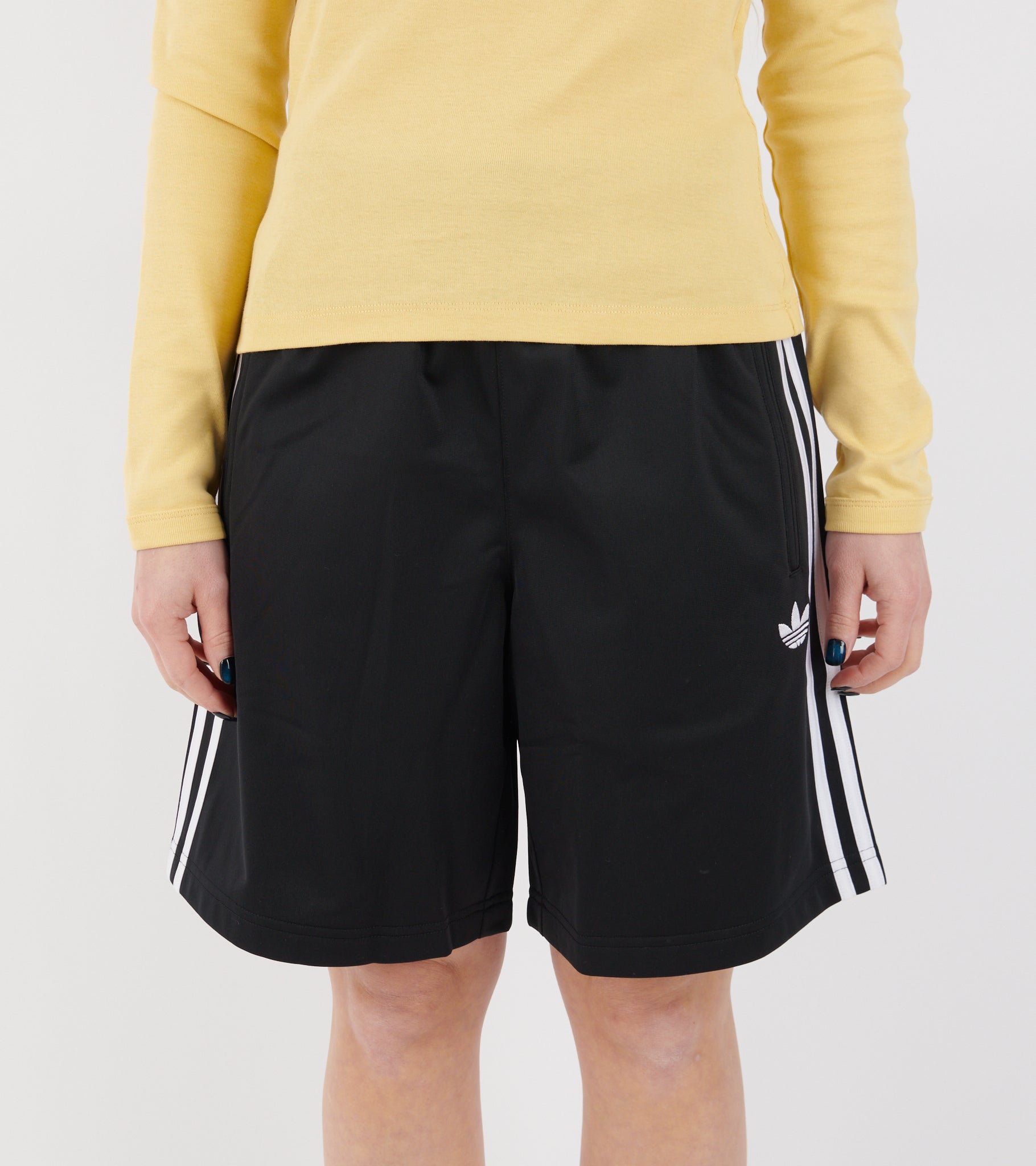 Firebird Shorts Black/White