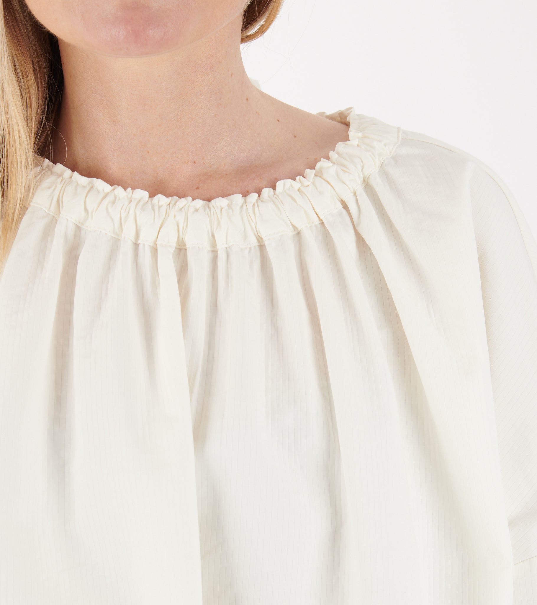 Magrethe Top White