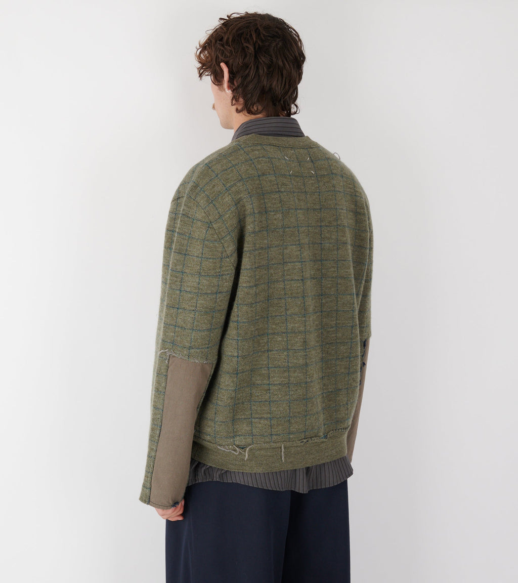 Wool V-neck Militery Green
