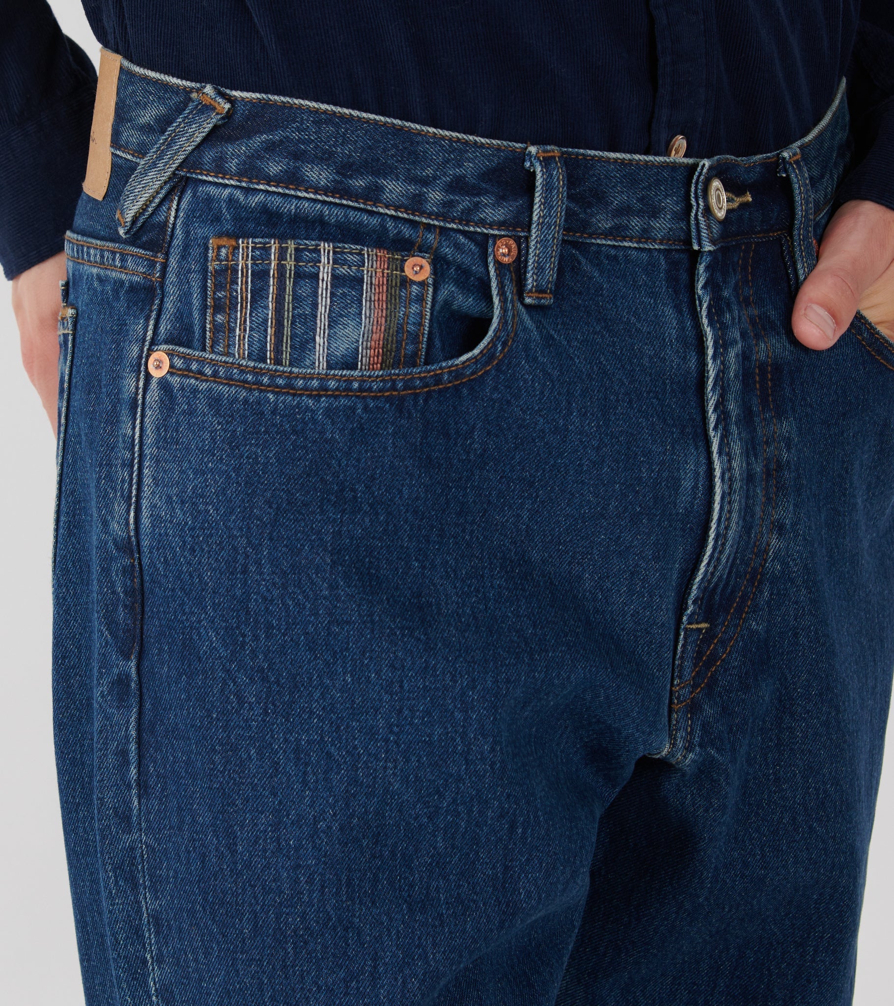Relaxed Taper Fit Jeans Blue
