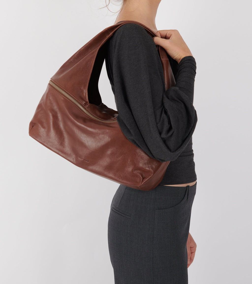 Riba Zip Bag Brown