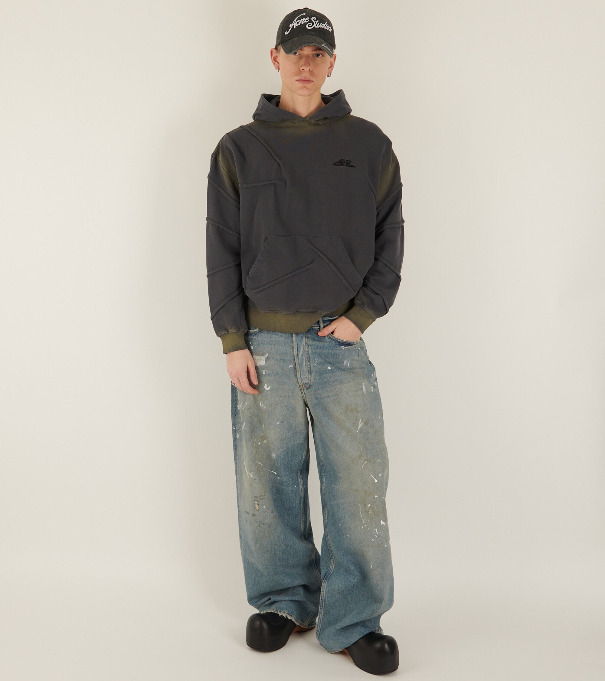 Mardro Gradient Hoodie Charcoal