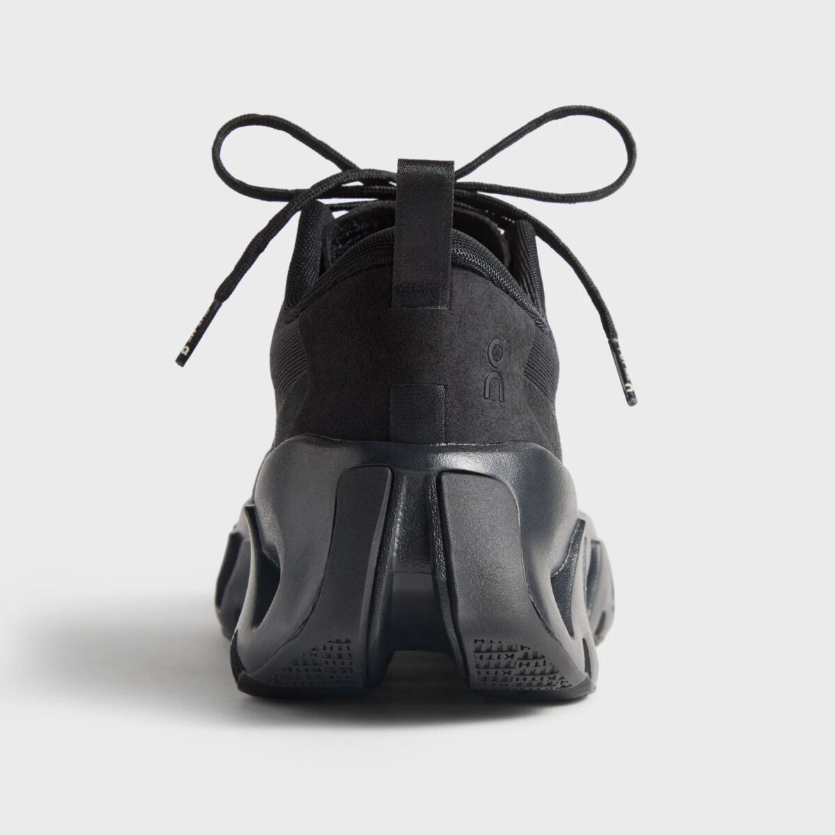 On Running x KITH K-Tech 1