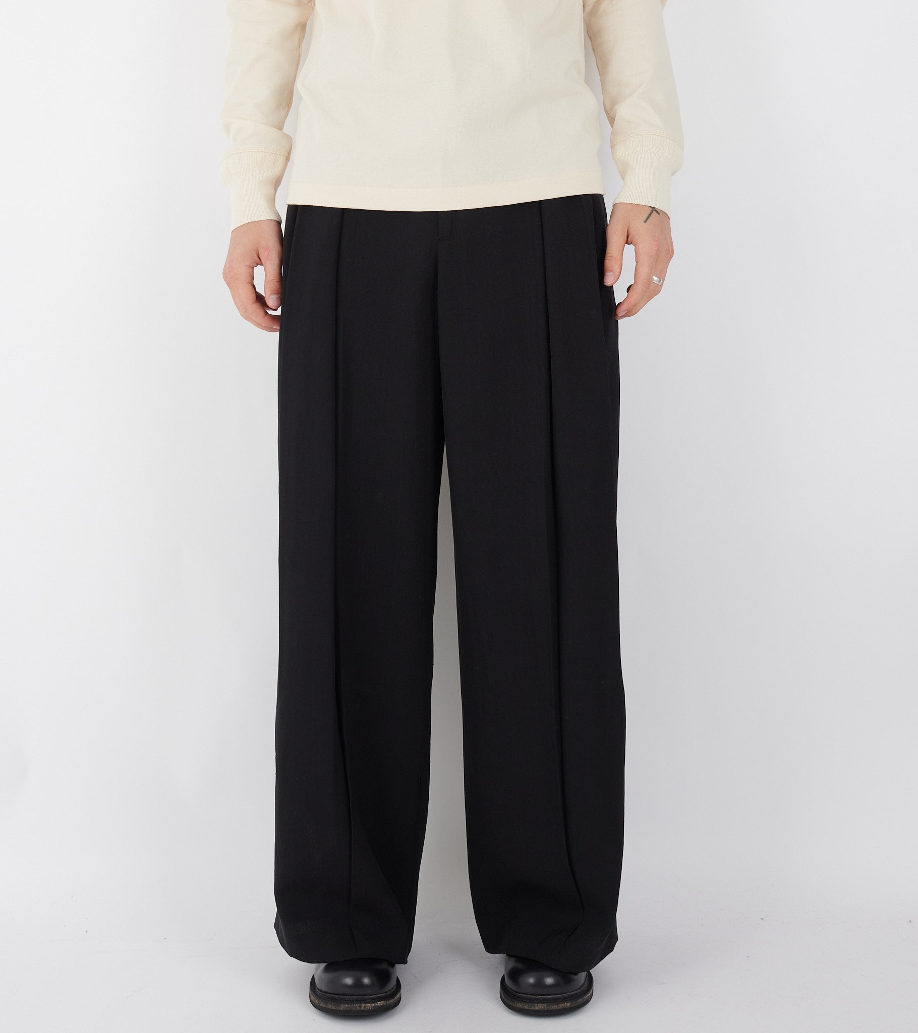 Heavy Wide Trousers Black