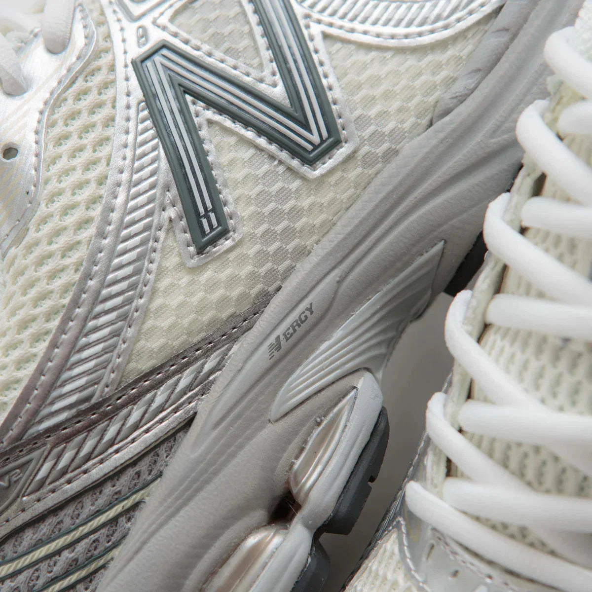 New Balance 860v2 Runners
